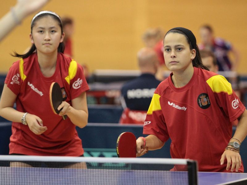 Sofía-Xuan Zhang y María Pérez forman el equipo cadete femenino.