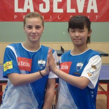Cristina Hirici y Yang Yuqin, jugadoras del FD Cassanenc La Selva