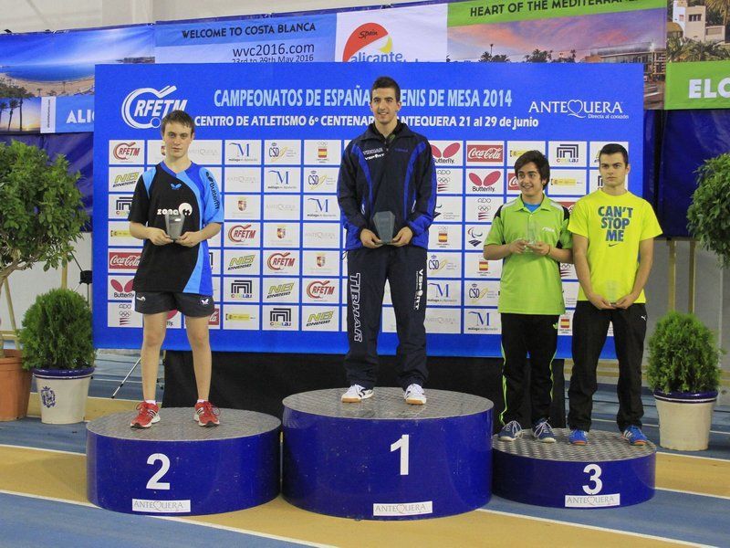 Miguel Ángel Vílchez revalidó el título juvenil